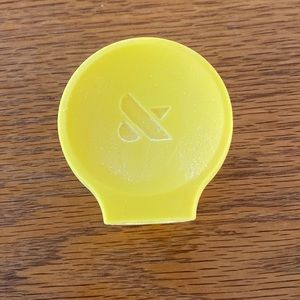 Olive and June “poppy”